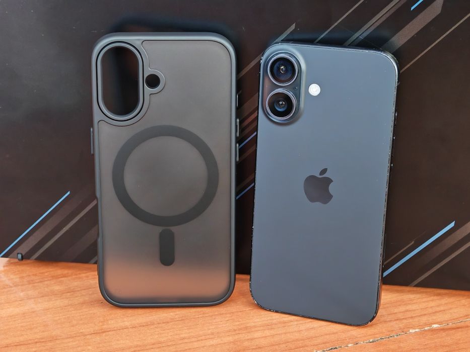 Apple iPhone 16 128GB 97%