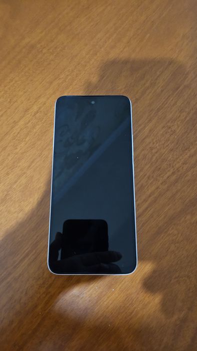 Продам телефон Xiaomi Redmi 13
