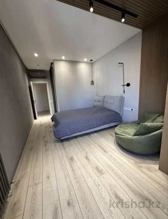 Посуточно  13000  тг