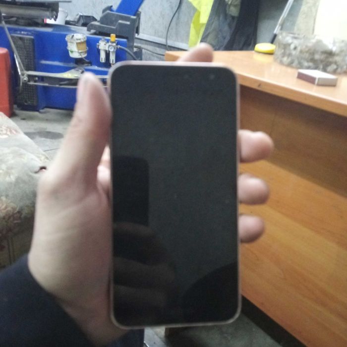 Samsung j2  продам