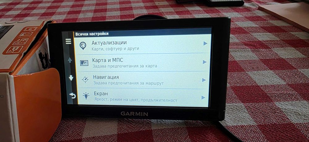 Навигация Garmin Nuvi 65 6 инча най-новите карти за цяла Европа и Турция пълен комплект