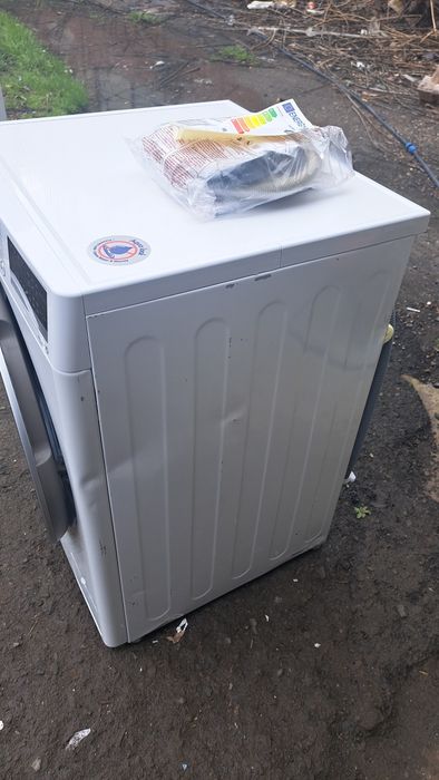 Нова direct drive инверторна пералня LG 8 кг