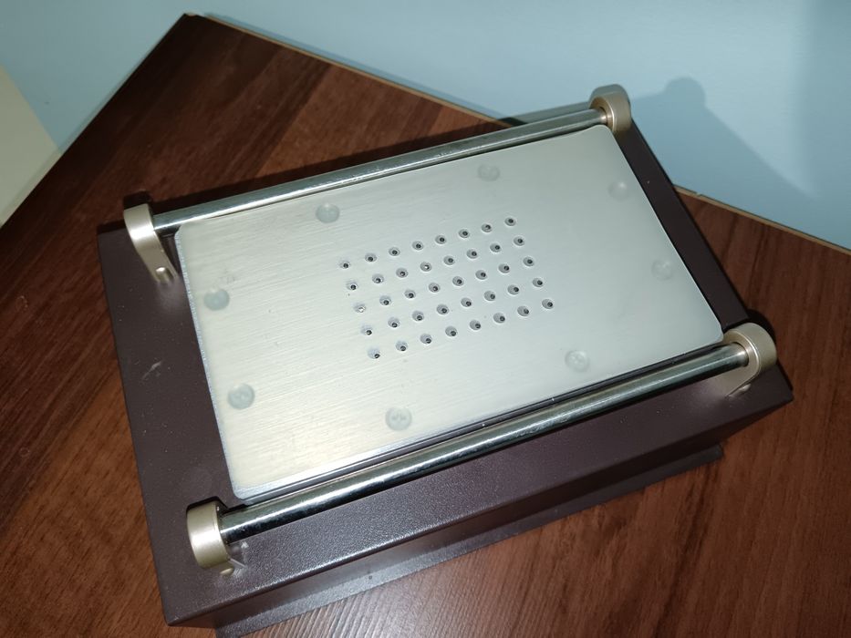 Сепоратор для ремонта телефонов