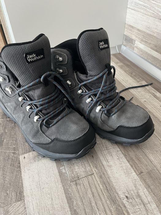Туристичвски обувки JACK WOLFSKIN