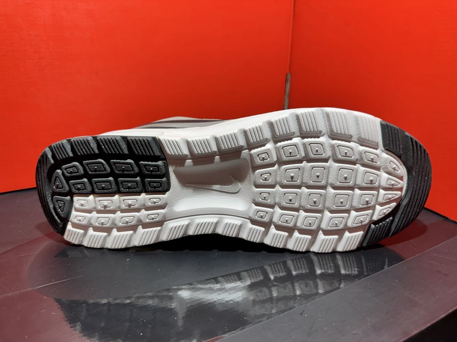 Оригинални! Nike Air Max Nuaxis - 45 ShoeMag