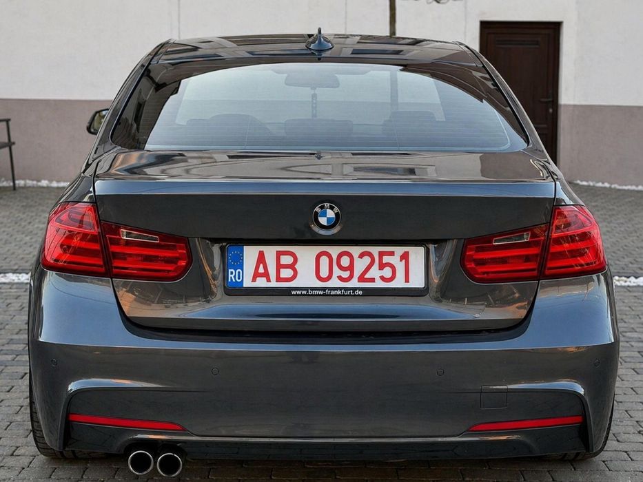 Bmw  325 f30 2.0 D 218 cp Manual  M-pachet