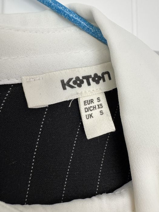 Стилна рокля Koton