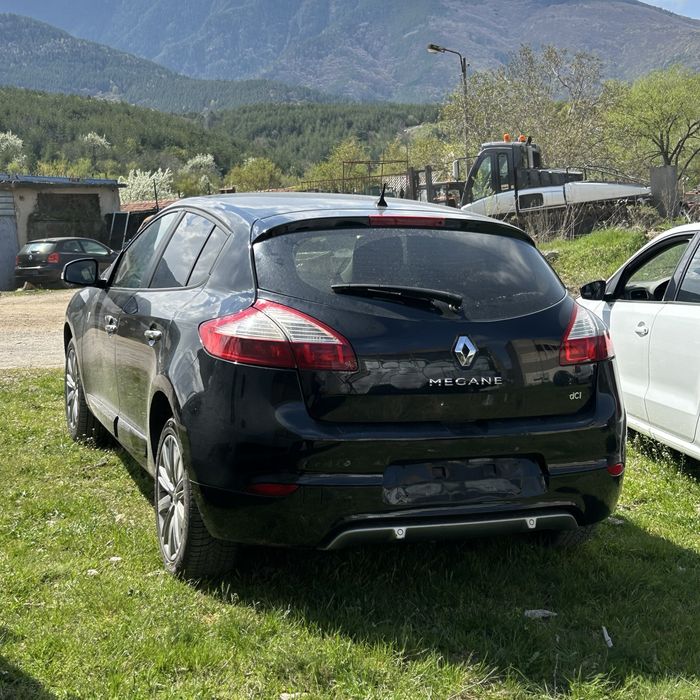 На части! 2015 Renault Megane GT Line 1.5dci