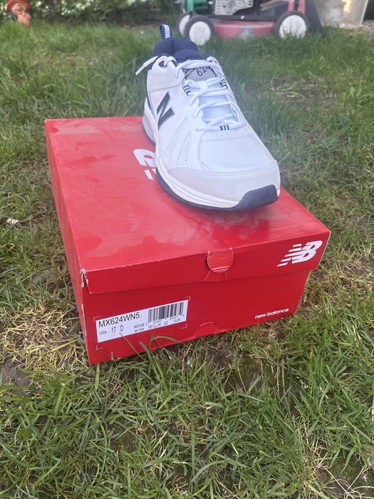 Adidasi  noi new balance