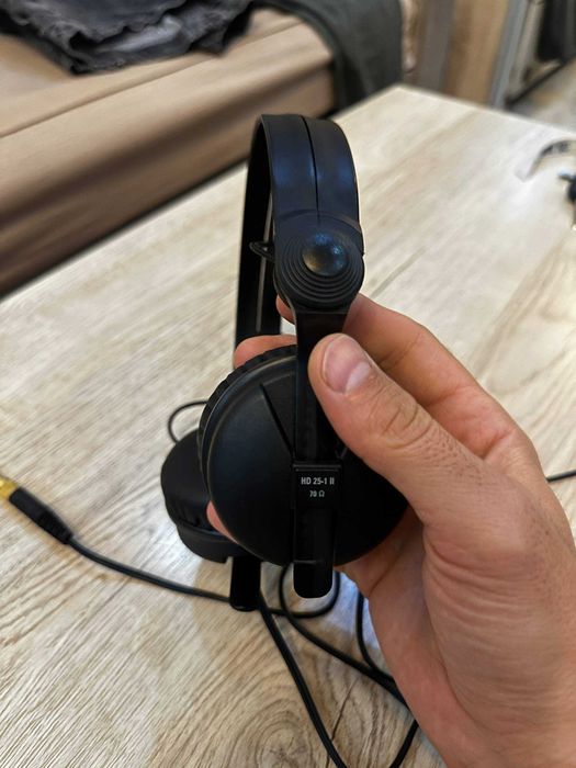 Sennheiser HD 25 for DJ