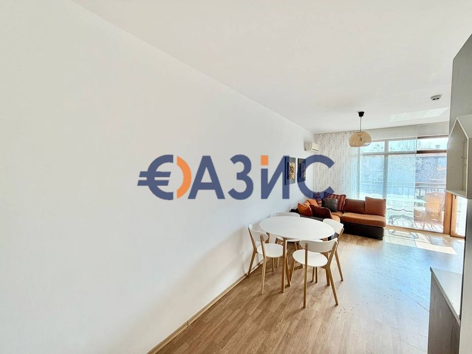 Продава се Четиристаен апартамент в Ахелой - 105 кв.м за 462 €/кв.м - Снимка #3