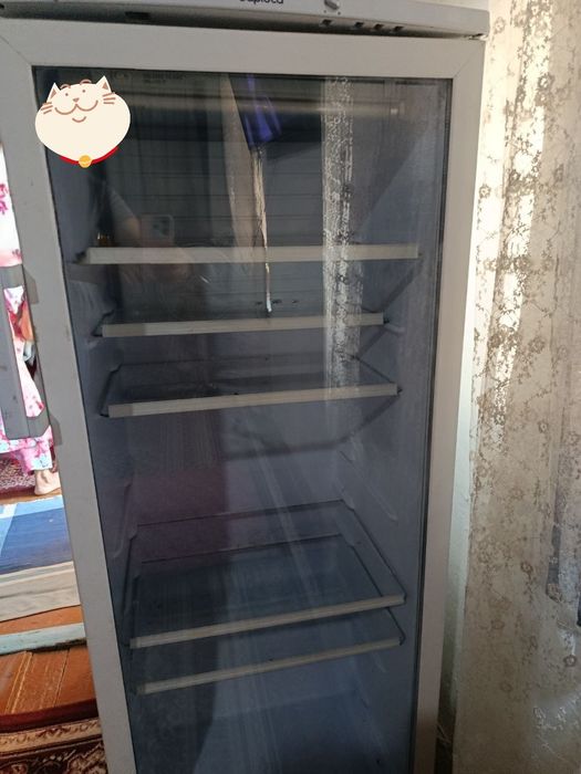 Холодильник продается