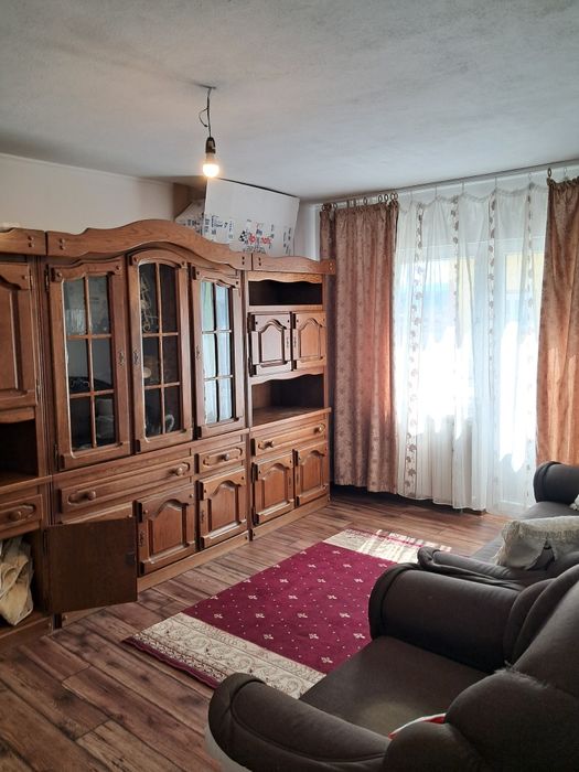 Apartament 3 Camere de Închiriat. Sebes