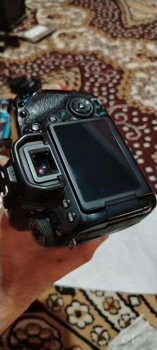 Canon 80D holati yaxshi