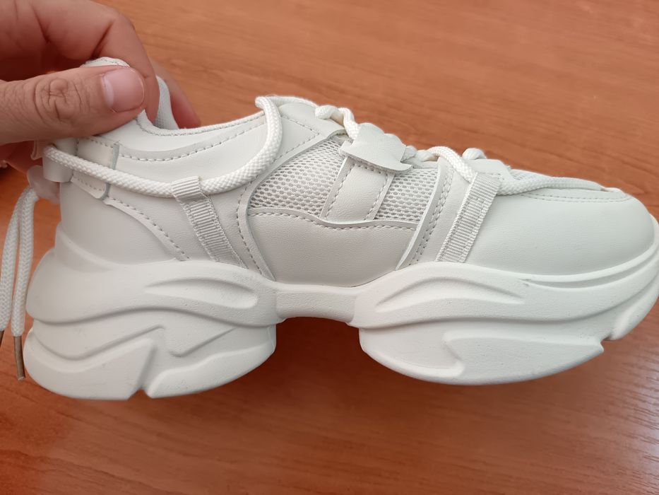 Adidași dama mărimea 39 și 40