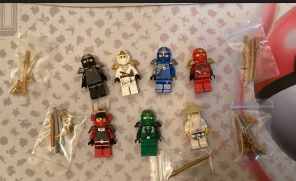 Покупка минифигурок LEGO Ninjago