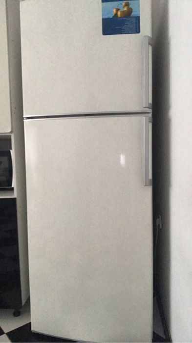 Холодильник БОШ рабочий