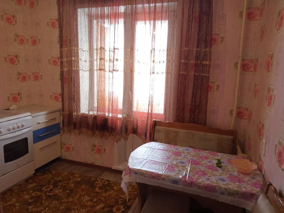 Сдам 1 комн кв на месяц