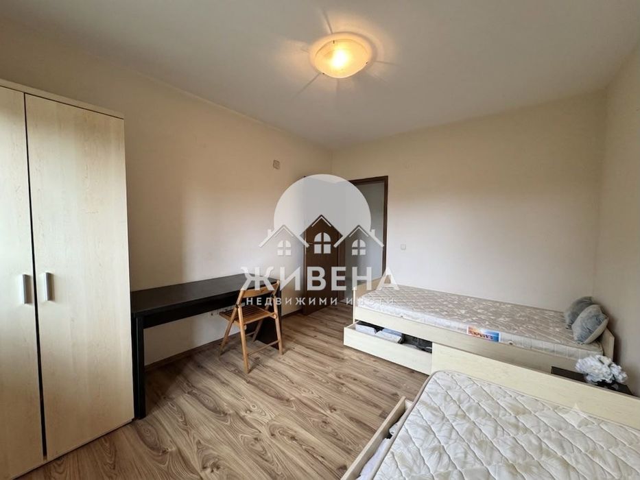 Продава обзаведена къща в с.Царичино, обл. Добрич