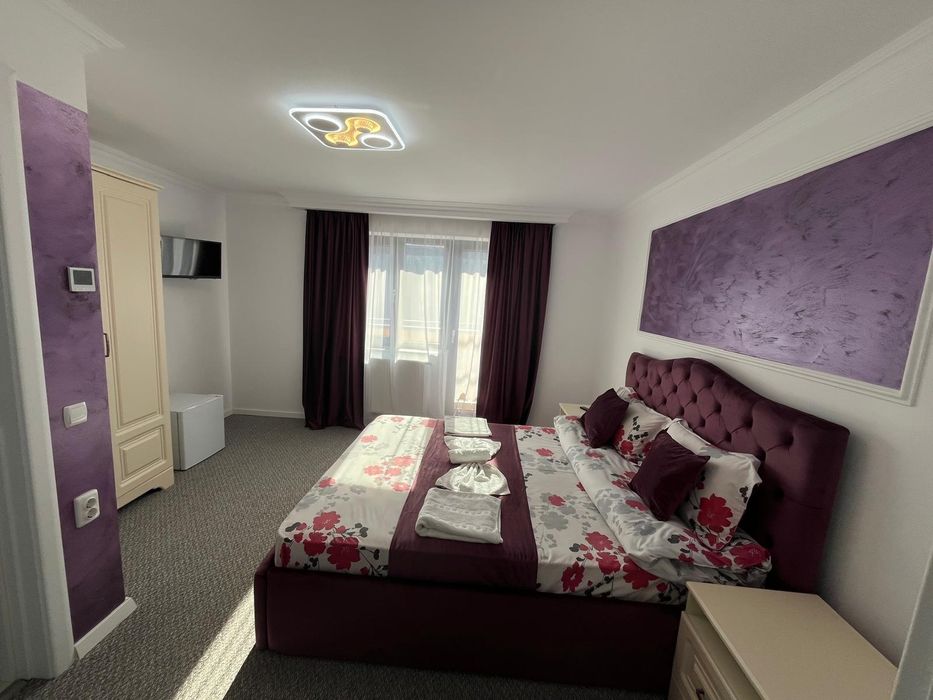 Cazare Gura Humorului - 7 camere  la 150 m de  Strandul Arinis