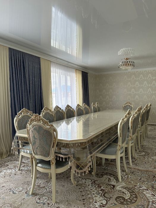 Продам стол со стульями