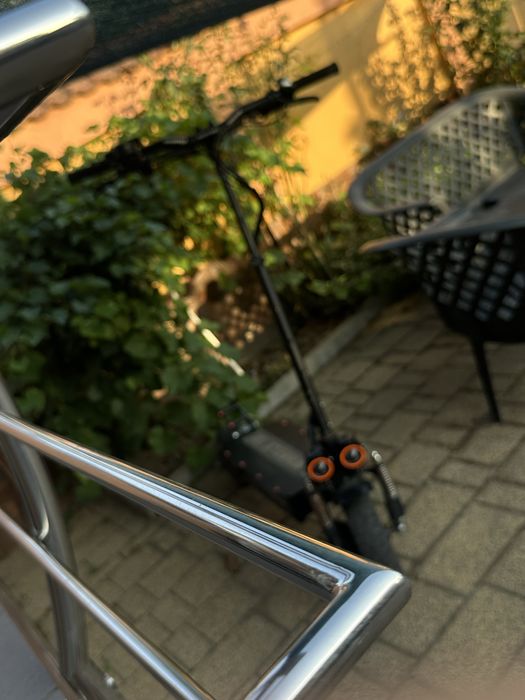 E Wheels E8 3200W 82km/h Dual Motor