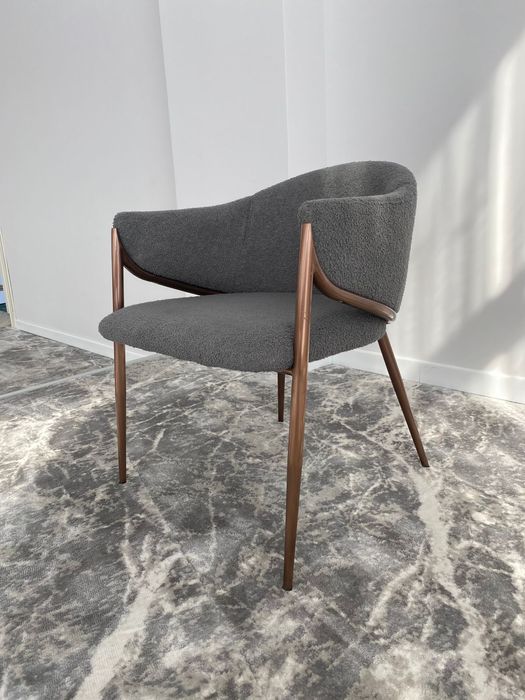 Продам стулья терракотовые