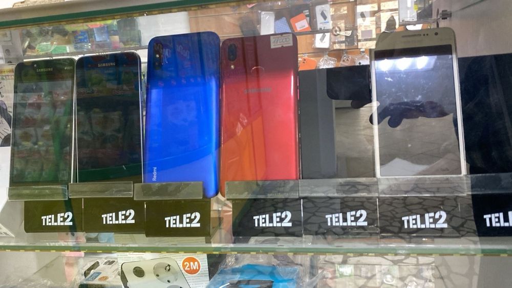 Продам Самсунг A10s