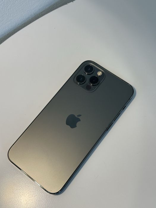 iPhone 12 pro 256gb Black