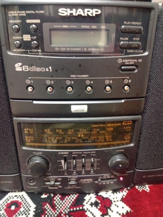 Radio caset cd Sharp ch 600