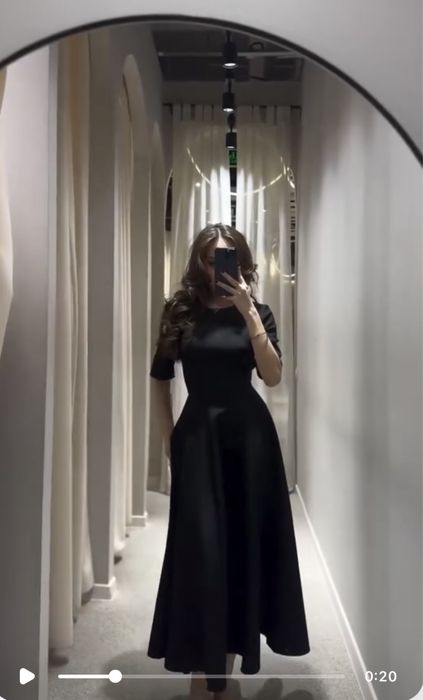 Продается черное платье