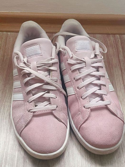 Дамски маратонки Адидас