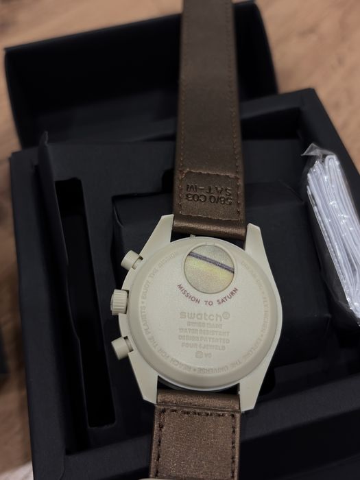 Omega swatch saturn
