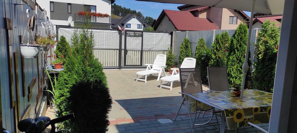 Proprietar direct | Apartament tip casă | Curte proprie și vedere deschisă către Lempeș și Bucegi