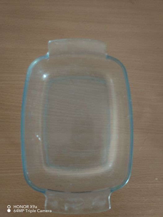 Формы стеклянные для выпекания.