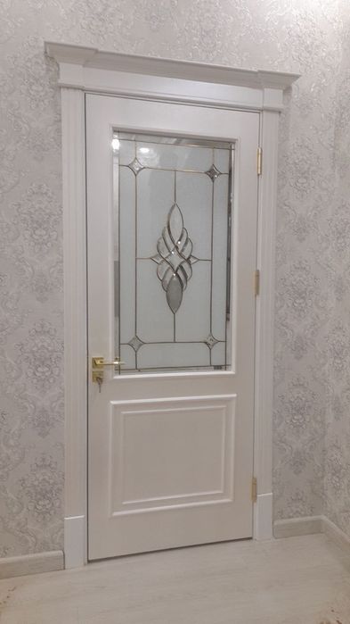 MDF eshik va plintus