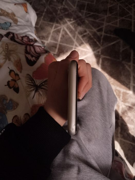 Iphone 11 в белом цвете