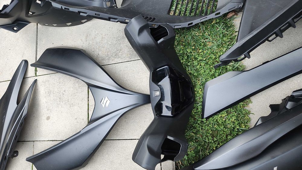 Carene parbriz Givi pt Burgman 400 2017-2021