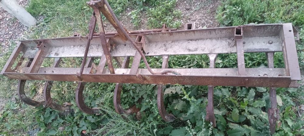 MTZ 80 traktr  kultivatsya 70/90 chizil