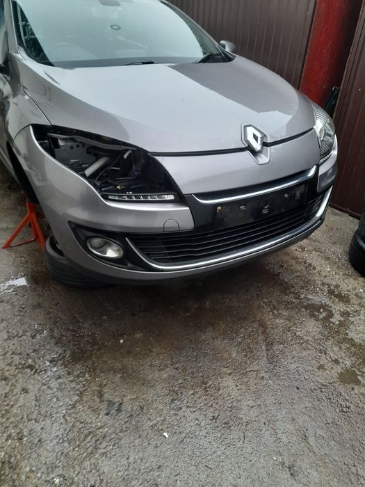 Capota Față Motor Aripa Stanga Dreapta Renault Megane 3 2009-2013