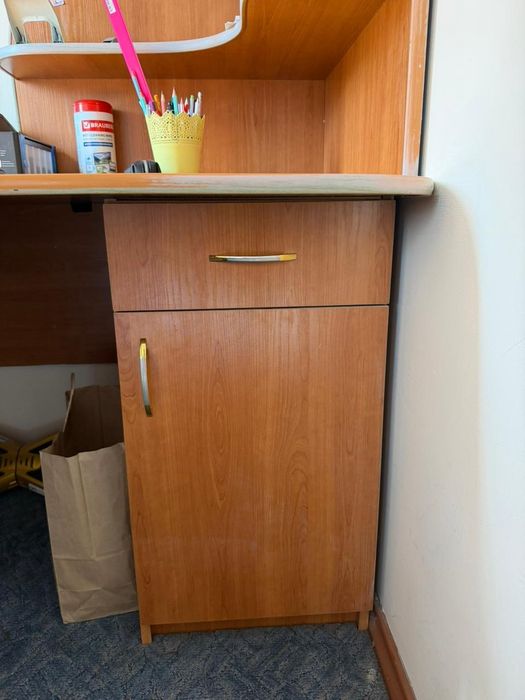 Стол для работы офиса кабинет