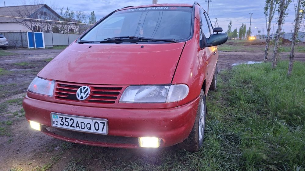 Продам минивен  шаран
