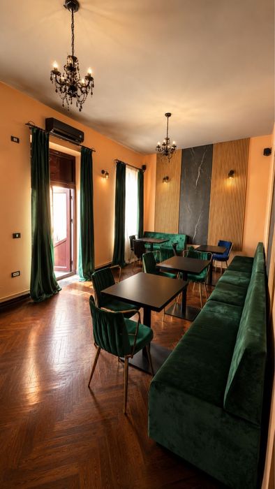 Se vinde afacere la cheie în Piața Ovidiu – Cafenea & Cocktail Bar