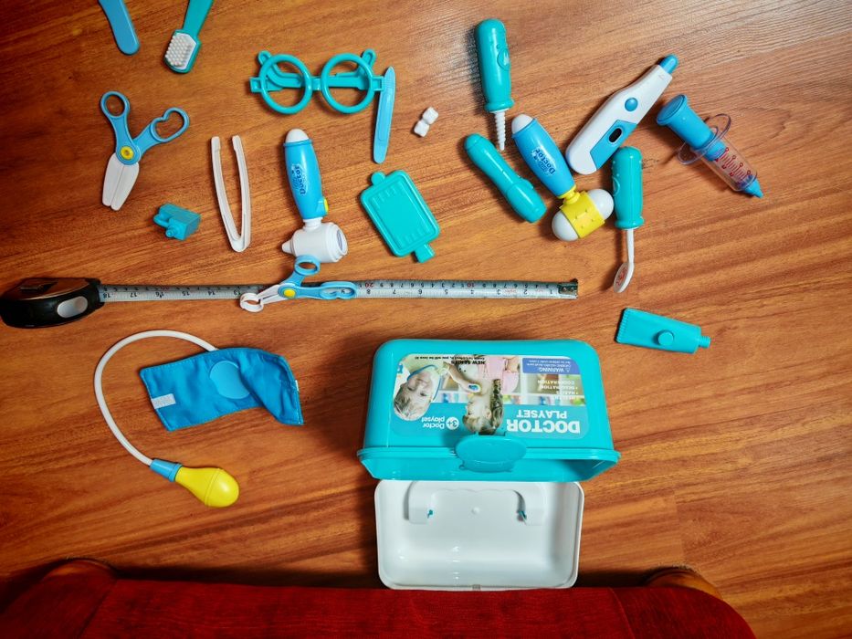 Reducere la toate! Trusa "Micul dentist" cu accesorii