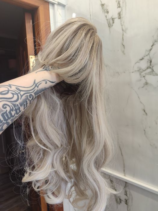 Продам новый парик 9500