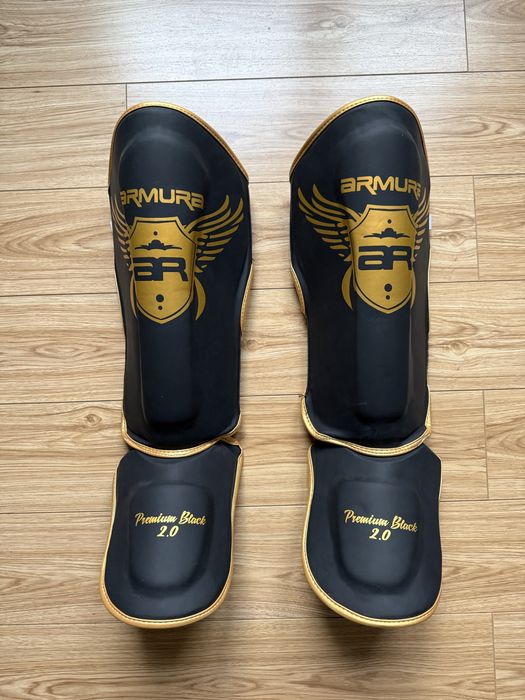 Manusi tibiere fase kickbox Armura