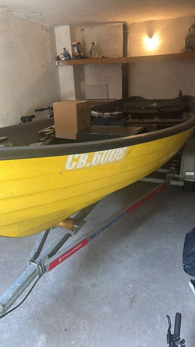 Лодка,двигател,колесар