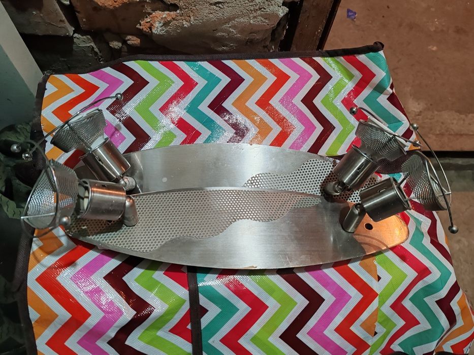 2 броя метални аплици за стена.