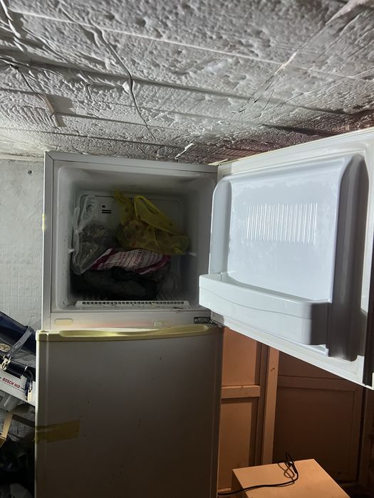 Холодильник  LG