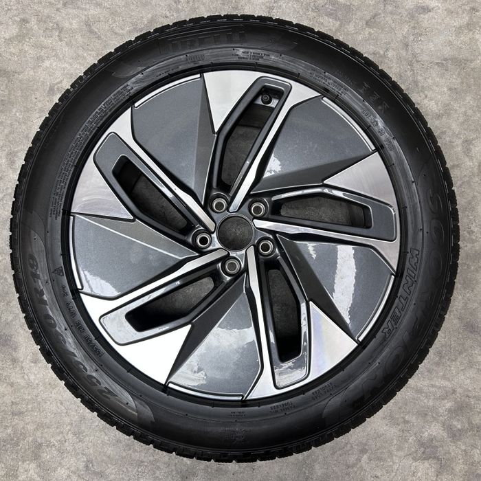Volkswagen джанти 19 цола ID4/ID5